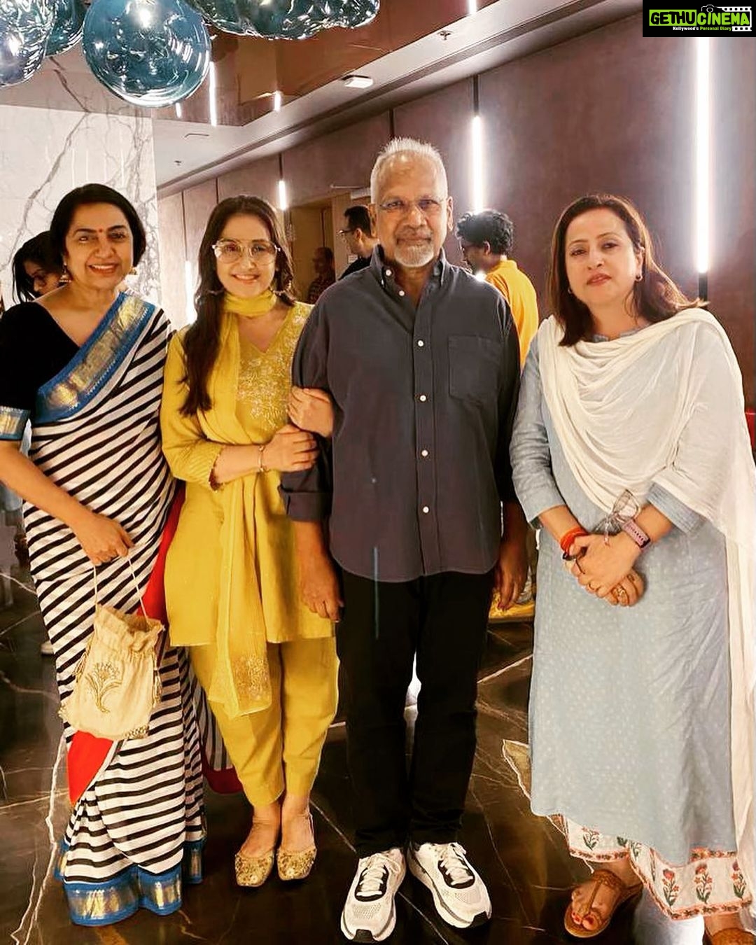 Manisha Koirala Instagram - Such humble man #maniratnam sir is and such a great film maker !!! I remember working with him was intense but so fulfilling..we artists long to working with directors who push our limits and help us to excel..He always tries to do things differently! My first day of shooting for #bombay is so fresh in my mind.. It felt home meeting him and @suhasinihasan ji (who is accomplished actress herself, infact had helped me in #hamahama song β€οΈππ»π), for the preview of his latest film #ps2 !! His movies have mesmerised people across globe..each of his film is masterpiece!! From #anjalifilm to this ps2 his latest.. we just love his #films !! Once again..sir you are a treasure!! My love to the entire team .. all the actors who performed brilliantly all the technicians who has excelled in this film huge congratulations πππ @madrastalkies @lyca_productions @arrahman #bombay #dilse #maniratnammagic #ps2 #shaadali #manishakoirala @shabhaya @samjhanaupretirauniar @drrashmishettyra India