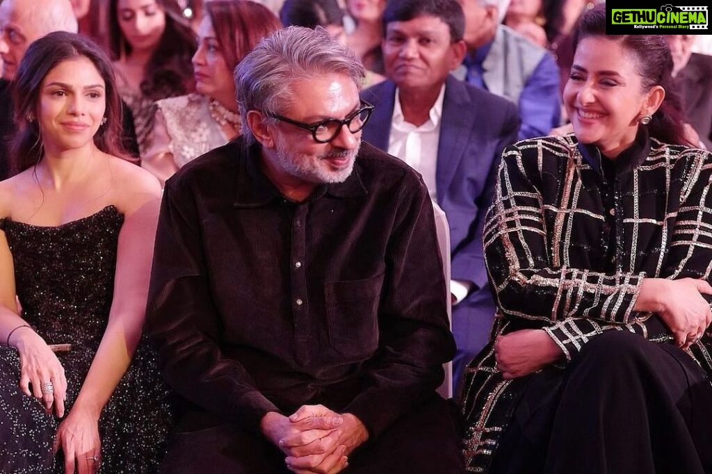 Manisha Koirala Instagram - So so so proud of you dear Sanjay..working with you has reminded me yet again why I am in this field after 3 decades..You are a true artist..you breath cinema.., you live for it..you give your all to cinema..this level of consistent hard work is the epitome of #workethics I rarely get to witness!! Awards are by product of your passion and getting 10 Filmfare awards is a great milestone!! Here’s wishing you many more..keep us on our toes,keep us inspired,keep us in awe with your cinema !!! We love you my #ginius friend!! @bhansali_forever__slb @sharminsegal @prerna_singh6 #10filmfareawards #gangubai #slb India