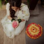 Manjima Mohan Instagram - ഓണം 2023 🏵🌸🌼🌺 Styled by: @nikhitaniranjan Outfit: @surmaye_ Jewellery: @stylorisilver @nacjewellers Makeup : @salomirdiamond Hair : @raisedbrowsbybhavani Photography: @livingin24fps Photography team: @anupamasindhia