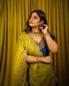 Manjima Mohan Instagram - 🦚

Styled by: @nikhitaniranja
Outfit: @nainajainkolkata 
Jewellery: @konikajewellery 
HMU: @pinkyloha
Shot by: @livingin24fps
Photography team: @anupamasindhia