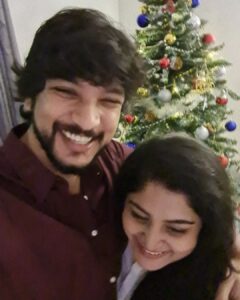 Manjima Mohan Instagram - May this christmas season fill your home with love, joy and laughter!😊🥰
Merry Christmas and Happy New Year❤️🎄🎅