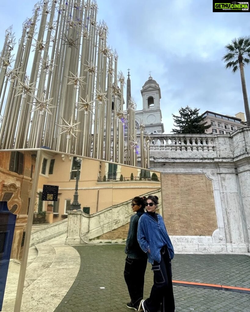 Manju Warrier Instagram - When in Rome... ❤️ 📸 @rjmithun #rome #italy