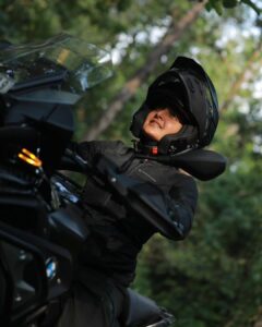 Manju Warrier Instagram - You got this, girl! ❤️
#bmwgs1250 #bikeride #motorcycling #travel #AK #ajithkumar #inspiration
📸 @bineeshchandra

Riders, please pardon the absence of proper riding boots. Certain circumstances! 😊🙏