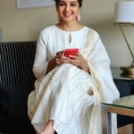 Manju Warrier Instagram - You will always end up being okay ❤️ Styling : @styled_by_lichiee Hair: @dhanyaraghavan 📸 @bineeshchandra Thank you guys! You are amazing!