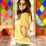 Manju Warrier Instagram - Wherever you are, be all there! 💛 Thank you my dearest @bineeshchandra @alexjpulickal for these pictures. You guys are simply the best! #friendship #travelsquad