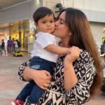 Meera Deosthale Instagram – With two sweethearts In the frame 💕💕💕🧿🧿

P.s – that handsome lil one is my future boyfriend  #zayndhoopar 🤭🤭