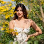 Miesha Saakshi Iyer Instagram - Andhi Vaanam Araikkum Manjal 🌻 Outfit @a.la.modebyakanksha 📸 @swagatsharmaphotography Delhi, India