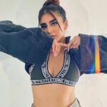 Miesha Saakshi Iyer Instagram - The story of Two pants and a top 🫰🏻