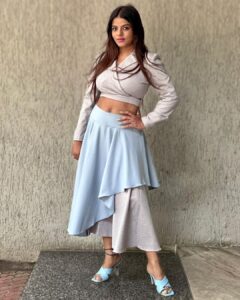 Mitali Nag Instagram - Easing into my style ✨🤍
.
.
Outfit @thegroomingcollection 
Stylist @the_neerajpandey 
.
#mitaalinag #fashion #duskybeauty #indianactress #333