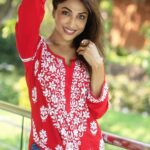 Mouli Ganguly Instagram - Let's wander where wifi is weak and sun is strong . . .Clicked by @sonal__dalmia Wearing @maayra_fashion @kavitaprateekmishra Make up @priya_sureka Location @irayoslifestyle . . . #mouliganguly #indiansuit #lucknowisuit #indianwoman #indianlady Irayos Lifestyle Retreat