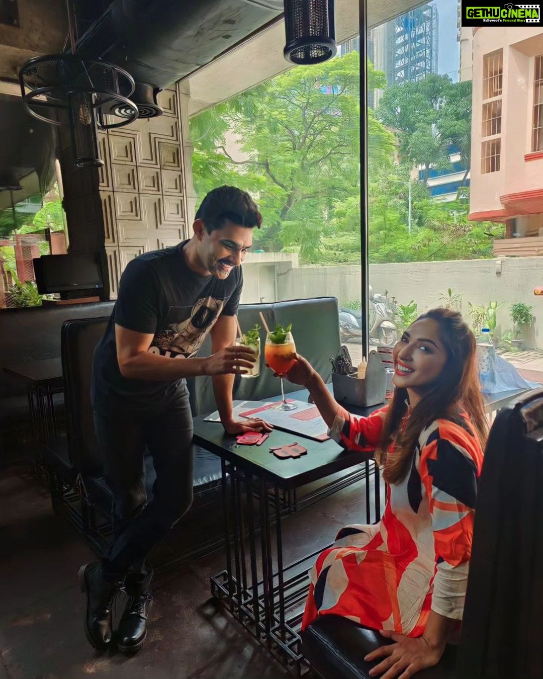 Mouli Ganguly Instagram - M&M 's day out!