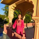 Mouli Ganguly Instagram – It’s Sun-shiny kinda day!