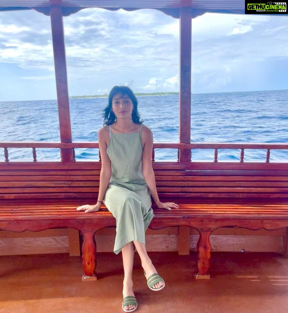 Nalini Negi Instagram - @wildcherry.in #throwback #vacation #maldives #photooftheday #pictures #pictureperfect #mood #live #love #laugh #likesforlike #follow #vacay #grateful #happy #hapiness #blessed #insta #instadaily #instamood #instalike #instalove #instafashion