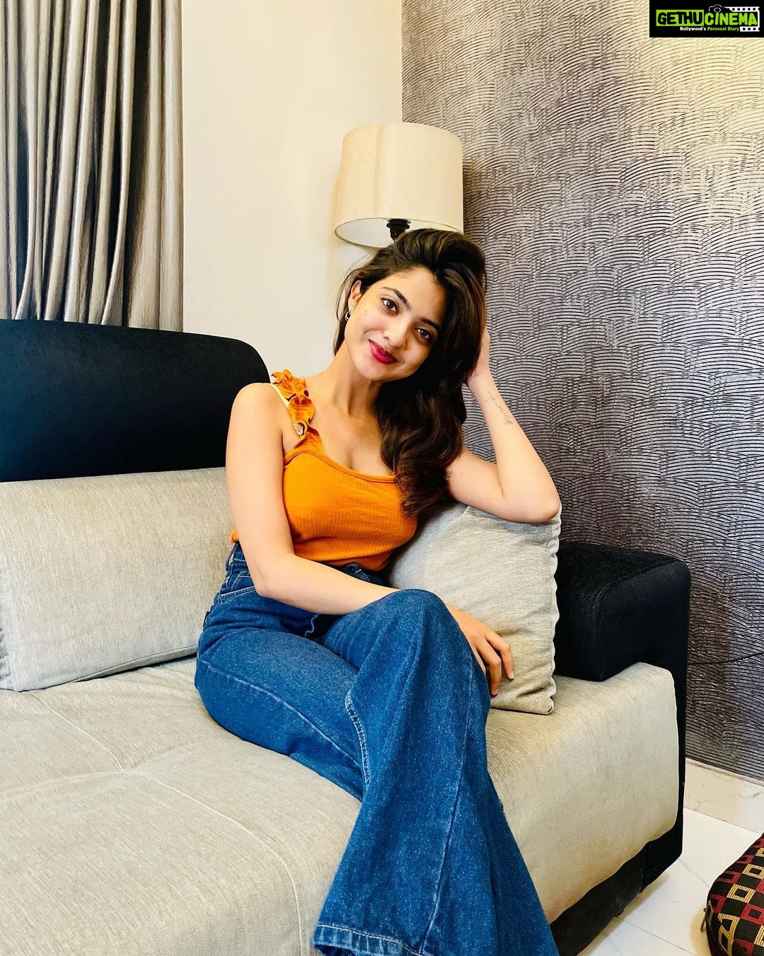Nandana Varma Instagram - ๐งก๐
