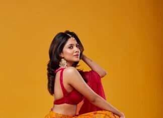 Nandana Varma Instagram - 💛 Costume @devraagh Styling @styled_by_arundev Photography and post production @plan.b.actions by @jibinartist Makeup: @vikas.vks.makeupartist Hair @nikhil_vks Studio @maxxocreative , @studio_maxxo Photography assist @dayonphotos, @rizwanmechoth, Special thanks to @huwais.majeed
