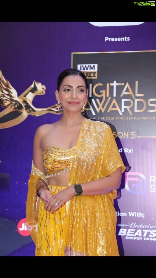 Navina Bole Instagram - Throwback to the starry night @iwmbuzz ott awards 2023!! Felt surreal to be presenting awards to and being present amongst such stellar talents of our industry! Here's reliving it a little💛💫🌟🌟 Special thanks to @subhojitghosh25 for being the rockstar he is!🌟 Stylist: @style_deintrepide Outfit: @arpitasulakshana Jewellery: @itahdnura #reelsinstagram #reeloftheday #reels #reelstrending #reelitfeelit #instareelsindia❤️ #throwback #ootd #ootdfashion #designerwear #yellowisthenewblack #sleekbun #swag #keepitsimple #explorepage #explore #navinabole #eventready #awardsnight #whatanight #honored #humbled #omsairam #tuesday #positivevibes The Westin Mumbai Powai Lake