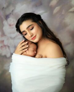 Neha Marda Instagram - We made a Wish And You came True✨
#babyanaya @anaya_.agrawal 

#mommy #mommylife #nehamarda #babygirl