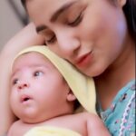 Neha Marda Instagram - As a new mom I was looking for effective and safe products to take care of my baby's skin. I came across @figarobaby_india baby massage oil and lotion for Anaya. It has natural olive oil and vitamin E with no mineral and parabens making it safer for Anaya's skin. Once i used i I have never looked back! Take care of yourself, while Figaro baby takes care your baby. Its Available on FirstCry and Amazon. #ListenToNewMoms #newborncare #babycare #babylotion #newmom #babymassageoil #momlife #figarobaby #motherhood #newmoms #nehamarda