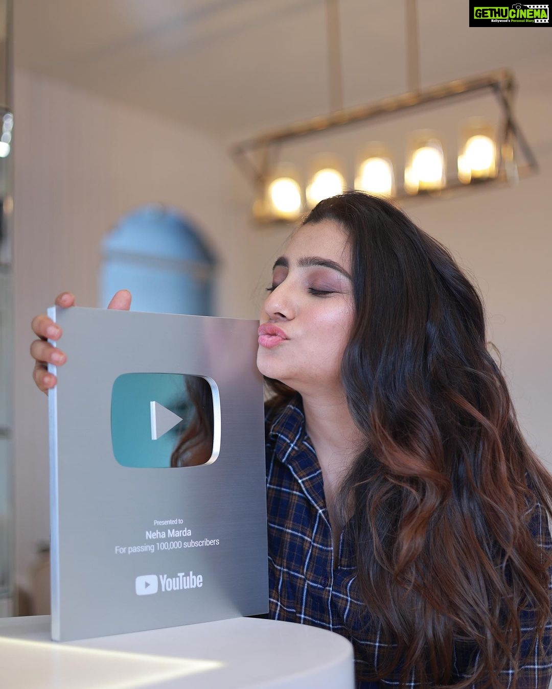 Neha Marda Instagram - Thank youu @youtubeindia for this surprise and Thank youu to all my people who supported me. This was much awaited and yes hard work pays offf ✨❤️ Youtube Link In Bio. @youtube @youtubeindia @youtubecreatorsindia @ytcreators #nehamarda #youtube #youtubeindia #youtubecreator
