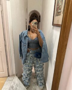 Nimrit Kaur Ahluwalia Instagram - flexin’ in @_huemn on a starry breezy night for mum’s beeday 🌙 🌠