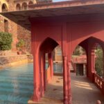 Nimrit Kaur Ahluwalia Instagram - // all things I love 💧 ☀️ 🌿 🌸 📖 🏊🏼‍♀️ #mumsbirthdaygetaway #nofilter Neemrana Fort Palace