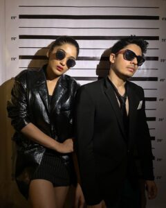 Nimrit Kaur Ahluwalia Instagram - weekend dump 🖤 
ft. Lokhandwala Gangsters 💣