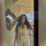 Nimrit Kaur Ahluwalia Instagram - A big thank you for all the love 🫶🏼 #zihaalemiskin #trendingallover @javedmohsin_official @shreyaghoshal @vishalmishraofficial @rohittt_09_ @kunaalvermaa @vyrloriginals @dhruwal.patel @jigarmulani @the2studios Styled By: @natashaabothra With: @mausmi_mitra_ @_alishamistry_ Intern: @viiddz Outfit: @ahummingway @ahummingwayatelier Rings & Bangles: @diora.india Shoes: @augusthaofficial MakeUp By: @amitrajput_mua Hair By: @poojadas679