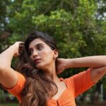 Nimrit Kaur Ahluwalia Instagram – Summer is here, and so is my go-to sunscreen! ☀️🍊

Dot & Key Vitamin C + E Super Bright Sunscreen is my secret weapon for a radiant, protected and healthy-looking skin. Infused with Triple Vitamin C & Sicilian Blood Orange, it’s not only effective but also, cruelty-free. 🌿🐰 
Don’t forget to use my code “NIMRIT15’ to get additional discount! 💛✨

Also, what are you doing this summer to get your skin glowing? 
Comment down below! 

#DotAndKey #SuperBrightSunscreen #vitCplusspf #matchmadeinheaven #ad