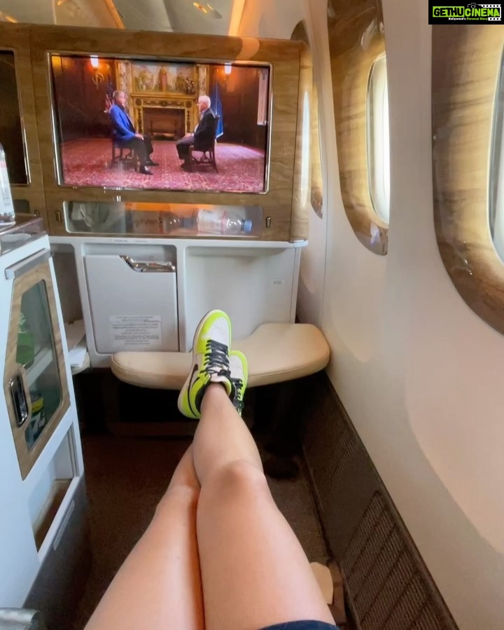 Nitibha Kaul Instagram - The vacation starts at the airport ✈️ @emirates #NKsHotGirlSummer #SummerTrip #NKTravels #EmiratesAirline #AirportDiaries Somewhere In the Sky