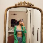 Nitibha Kaul Instagram - About last night 💚💙 Outfit @zara Bag @newbottega #OOTD #WhatIWore #FitCheck #CasualFashion #RelaxedFit Delhi, India