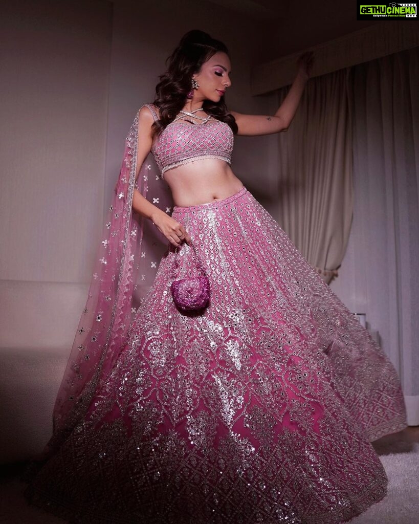 Nitibha Kaul Instagram - Living my Indian Barbiecore dreams in @falgunishanepeacockindia 💕 for the opening of @fdciofficial Couture Week ✨ Earrings @amamajewels Bag @douxamourindia MUA @shivolidogra_makeupartist Hair @hairgoalsbyjaya 📷 @jayshootin_ #FalguniShanePeacock #IndiaCoutureWeek #Barbiecore #PinkLehenga #BridalCouture #PinkAesthetic Delhi, India