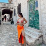 Nitibha Kaul Instagram – A beautiful day in Hvar 🧡
Skirt @miakee.official 

#NKInIbiza #NKTravels #NKsHotGirlSummer #Hvar #HvarIsland #EuroTrip #EuropeanSummer #Croatia #TravelGram Hvar Island, Croatia