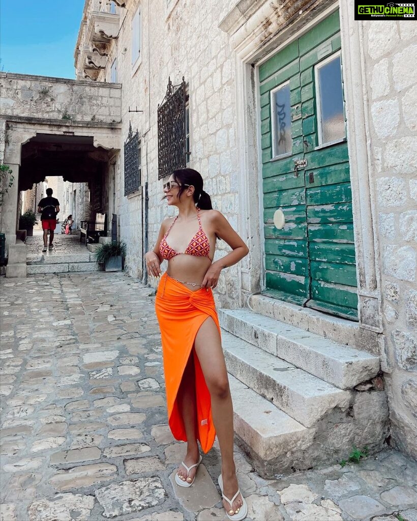 Nitibha Kaul Instagram - A beautiful day in Hvar 🧡 Skirt @miakee.official #NKInIbiza #NKTravels #NKsHotGirlSummer #Hvar #HvarIsland #EuroTrip #EuropeanSummer #Croatia #TravelGram Hvar Island, Croatia