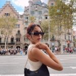 Nitibha Kaul Instagram – 24 hours in Barca 🤎

#TravelGram #NKInBarcelona #NKsHotGirlSummer #Barcelona #StreetStyle Barcelona, Spain