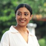 Paoli Dam Instagram - Glimpses from the sets of “একটু সরে বসুন” a film by @kamaleswarmukherjee_1 , inspired by the novel “পাশাপাশি” by “বনফুল”. Shooting for this one has been so much fun with kamal da & the lovely team and ofcourse with @ritwickchak_ as my co-actor once again. 😊 . . . . #ektusoreboshun #pashapashi #glimpses #newproject #shootstories #shootingfloor #sharingsnaps #instagood #instastories #filmproject #teamwork #instapost #carousel #paolidam #paolidamofficial