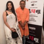 Paoli Dam Instagram - From the wrap-up party of "একটু স রে বসুন" . . . . #ektusoreboshun #pashapashi #wrapup #wrapupparty #bonophool #bengalimovie #sareelove #teamwork #newproject #comingsoon #instagood #instapost #actorslife #potd #instagram #paolidam #paolidamofficial