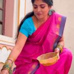 Papri Ghosh Instagram - Today we are celebrating women and colors Everyday is Women’s day 👩‍🦰👩🏻👩🏼👷🏻‍♀️🧕👮🏻👩🏻‍⚕️👩🏻‍🎓👩🏻‍🍳👩🏻‍🌾 #happywomensday #happyholi #color #rang #gulal #pink #gulabi #women #womensday