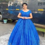 Papri Ghosh Instagram - I’m wearing my favorite blue at #skv #princess #blue #gown #favorite #color #actress #awards #suntv Nehru Indoor Stadium