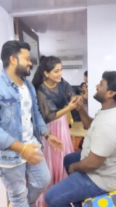 Papri Ghosh Instagram - #friendship 
#thankyou @sanjeev_karthick @actor_alagappan 

#explorewithnareshandpapri #suntv #actorslife #explorepage