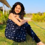 Paridhi Sharma Instagram – In the nature ❤️
#freshness #green #love #smile