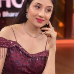 Paridhi Sharma Instagram - Everywhere you go, take a smile with you.. #smile #newlook #actress #paridhisharma Styled by - @stylebyriyajn Assisted by- @salonitandel_ Outfit- @riyazreshmagangjilibas @riyazgangjilibas @reshmariyazgangjilibas Jewellery- @shillpapuriidesignerjewellery & @shagnaofficial × @mediatribein Coordinated by- @sixsigmanetworks