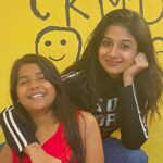 Paridhi Sharma Instagram - #happyinternationaldanceday Had a wonderful time dancing on this song with my favourite @vaishnaviprajapati___official ❤️❤️❤️ #dance #throwback #ckmdk #bts #shooting