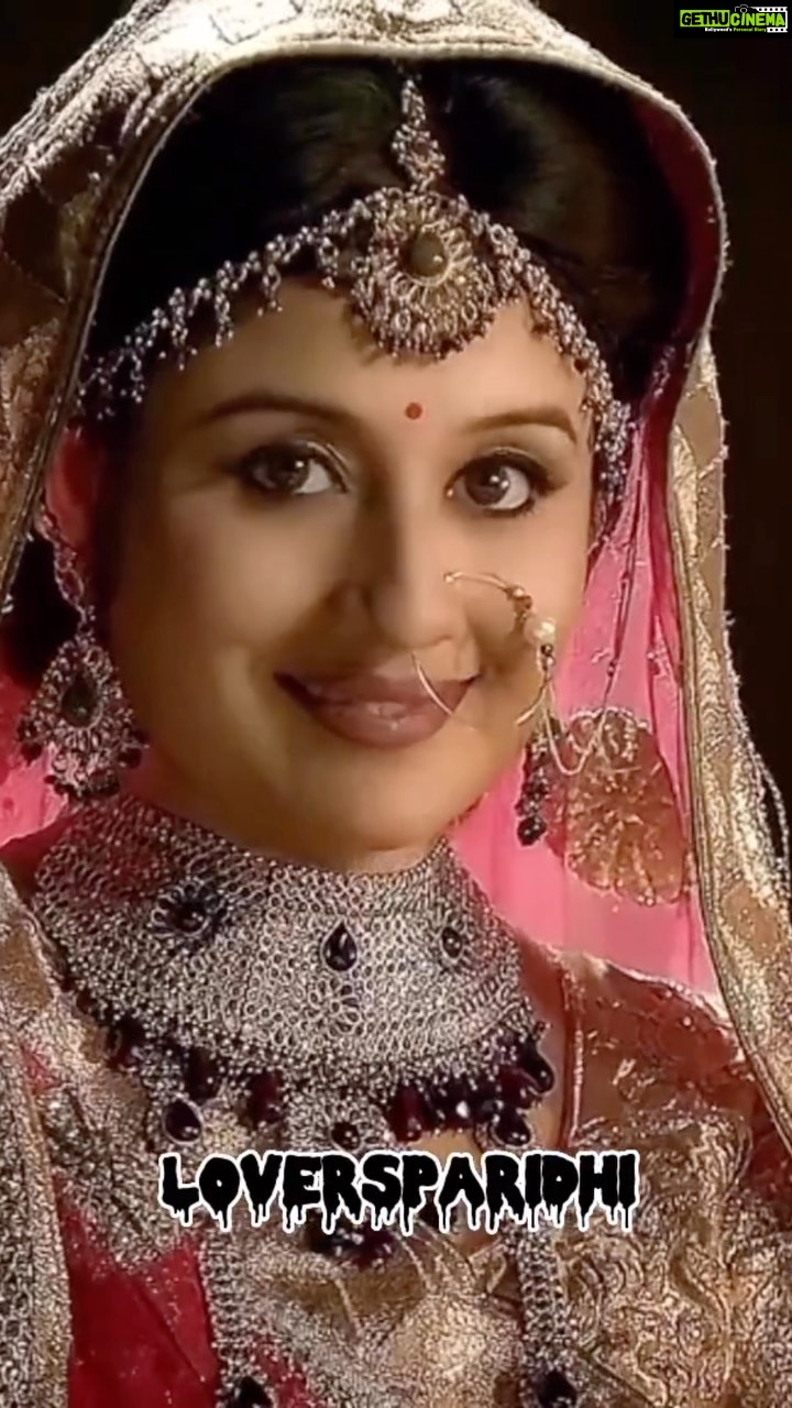 Paridhi Sharma Instagram - Throwback #jodha #fanpage #edit #interesting