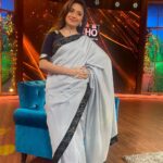 Paridhi Sharma Instagram – You wanna fly, you got to give up the shit that weighs you down…
#sari #newlook #thoughts #sikho #educationbasedshow #mindful #freedom #liberation #beyou