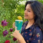 Paridhi Sharma Instagram - To be aware means to be sensitive, alive to the things about one, to nature, to people, to colour, to trees, to the environment, to the social structure, the whole thing; to be aware outwardly of all that’s happening and to be aware of what is happening inside. #Jkrishnamurthi #awareness #awaken #deepthoughts #nature #inward #outward