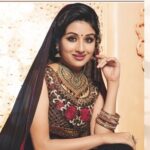 Paridhi Sharma Instagram - गुड़ी पड़वा की शुभकामनाएं🌺 #happygudipadwa #indianfestival #celebrate #pray