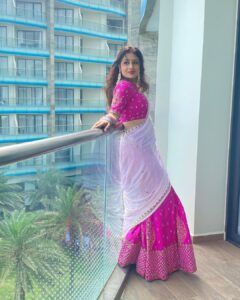 Paridhi Sharma Instagram - Do not judge me by my success, judge me by how many times I fell down and got back up again..
#lifequotes #wisdom #mindful #pink #indianlook #lehanga
Styled by- @stylebyriyajn
Outfit- @pariscreation7