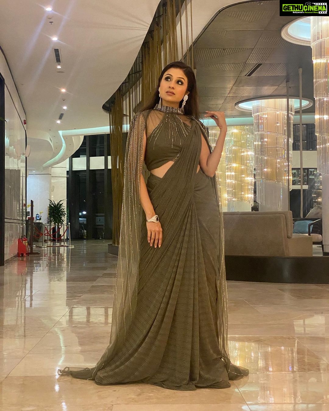 Paridhi Sharma Instagram - Every moment is a fresh beginning.. #saree #glamlook #trending #newlook Styled by- @stylebyriyajn Outfit- @chaashni.couture Vinpearl Resort & Golf Nam Hoi An