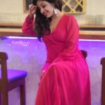 Paridhi Sharma Instagram - Pink Mind 🌸 #pink #dress #love #smile #pose #ready