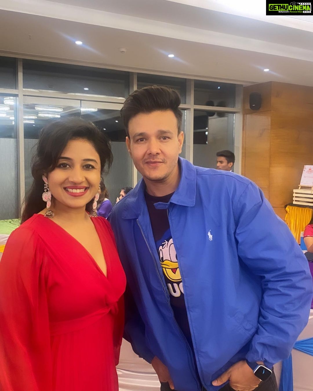Paridhi Sharma Instagram - Once again happy birthday cutest @anishq2021 Happy time ❤️ #kishhu #ridharv #anishq #2years #baby #birthdaytime #funfoodmasti @aniruddh_dave @shubhiahuja @iam_ashu.sharma @silverbell.networks
